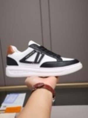 cheap quality Men's Louis Vuitton Shoes Model No. 831